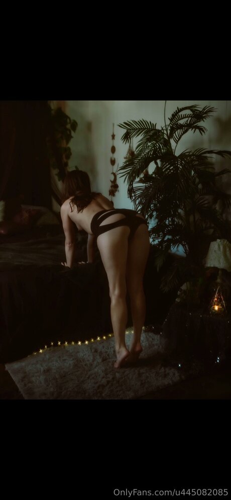 Suburbanbrunette セックスモデル 写真