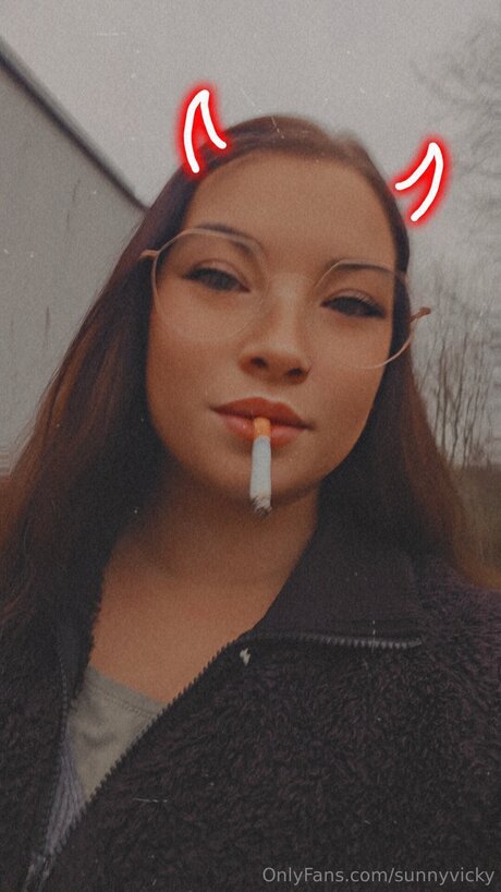 黒檀の熟女オンリーファンズ ホットセクシー 写真