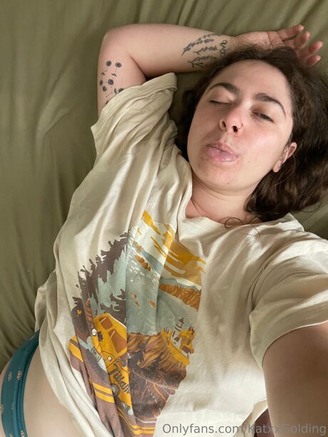 Katxxgolding ホットなポルノスター 写真