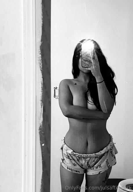 Julsafterdark 裸の女優 アーカイブ