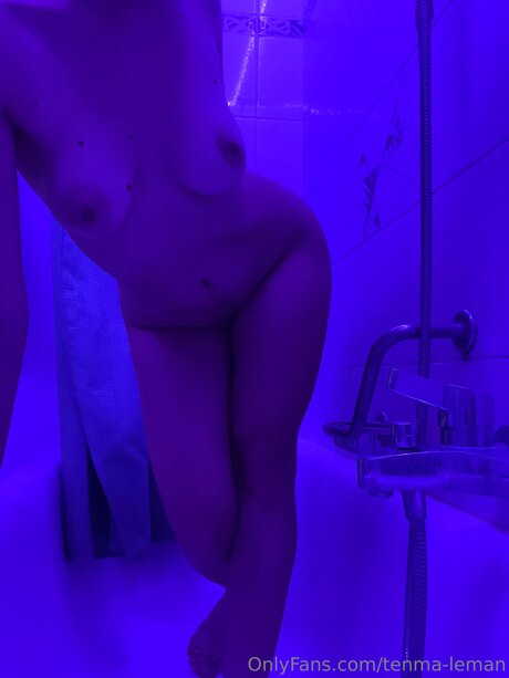 Tenma Leman スター ヌード 画像