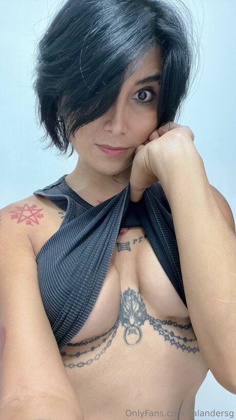 Salandersg ポルノスター セクシー 写真