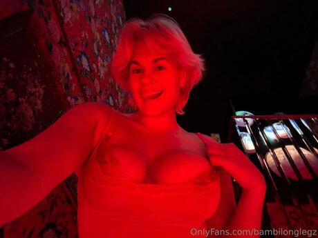 Bambilonglegz ポルノスター xxx 写真