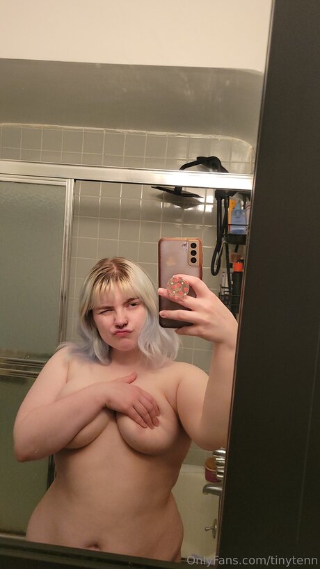 フィットネスコーチオンリーファンズ トップ 写真