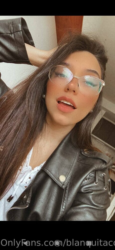 カウガール POV オンリーファンズ 無料エロ 写真