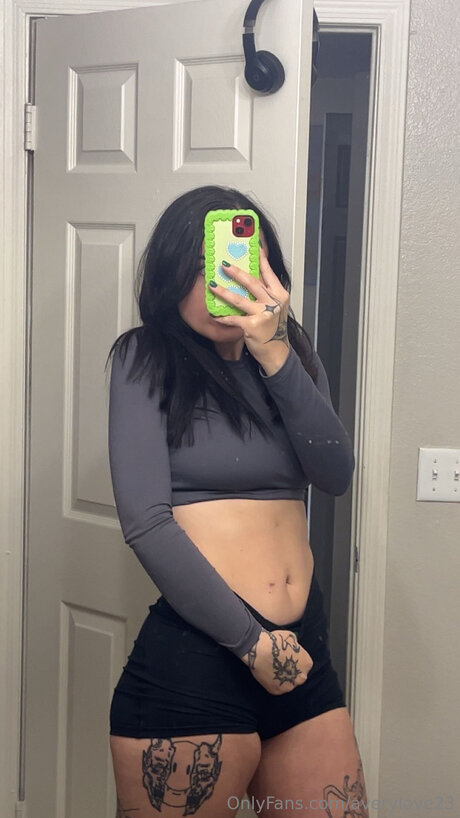 Averylove23 完璧なスター 画像