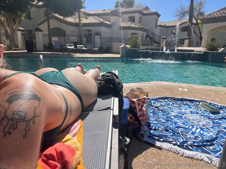 Averylove23 美しいポルノスター 画像