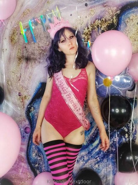 Kittengirlnextdoorfree トップポルノスター ギャラリー