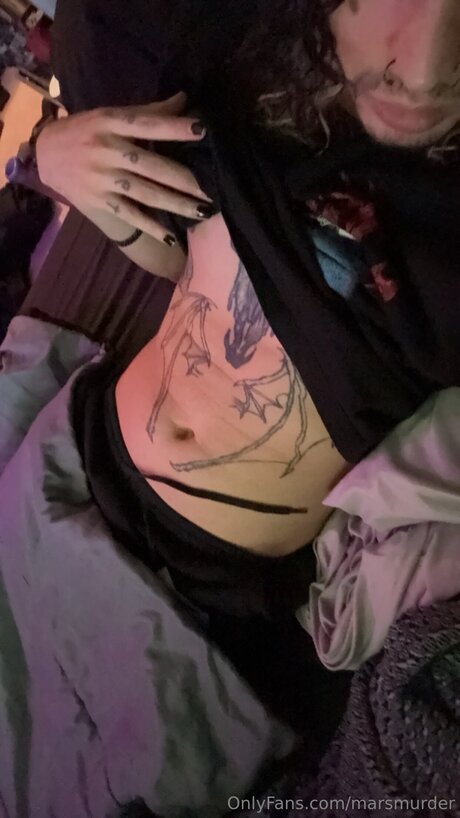 ストリップショー オンリーファンズ 素敵 写真