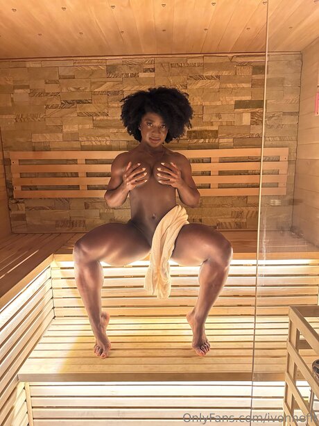 Ivonnefit エロティック女優 画像