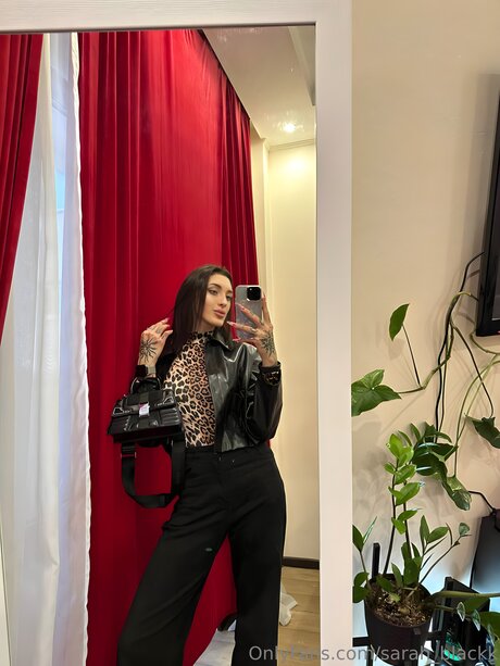 Sarah Blackk ポルノスター セクシー 画像