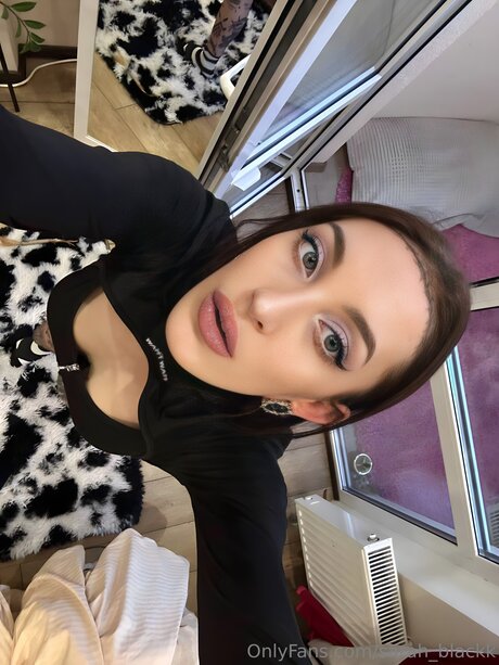 Sarah Blackk ヌードモデル 写真