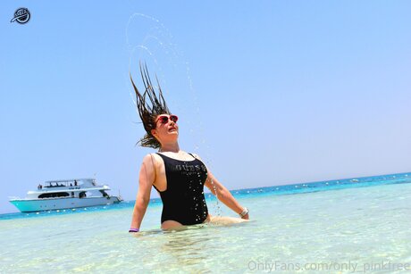 Only Pinkfree スター 裸 画像