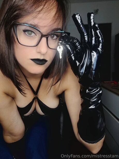 Mistresstam ポルノモデル 写真