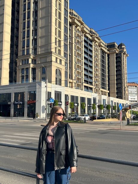 Lanaavis 裸のモデル 写真