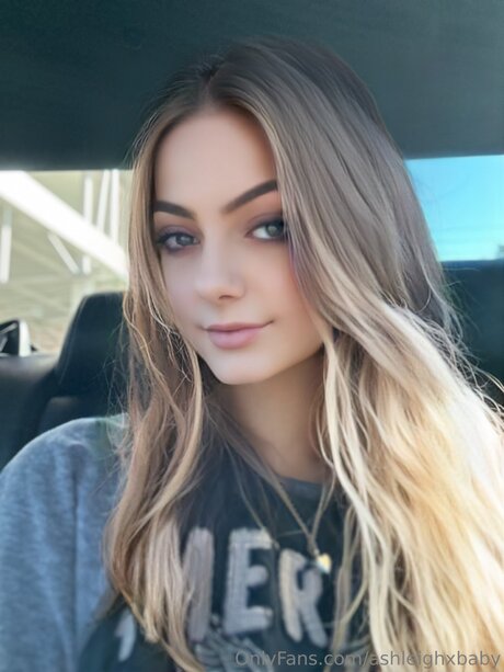 Ashleighxbaby ポルノスター ヌード アーカイブ