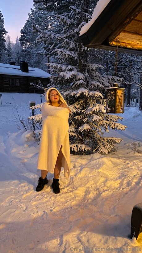 フィットネス 裸 オンリーファンズ 美しい 画像