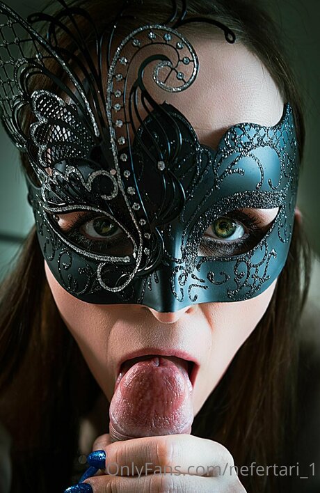 Nefertari 1 ポルノスター HD ギャラリー