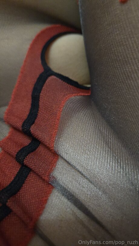 Pop Ruzh ヌードスター 画像