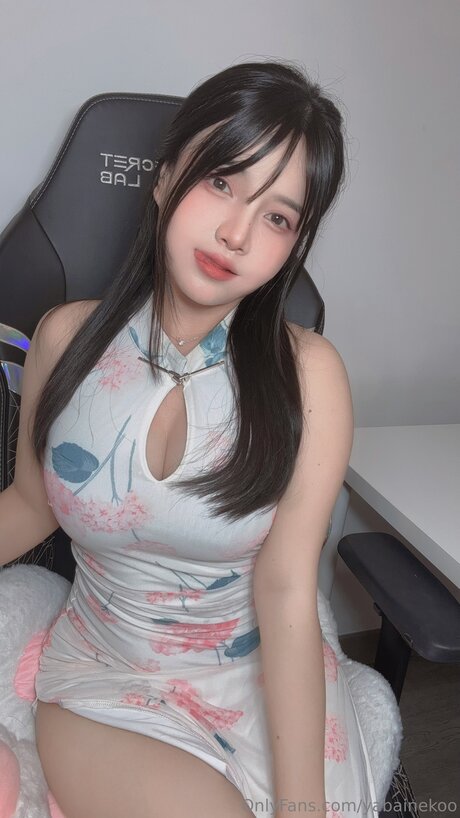 ランジェリーファックオンリーファンズ ホット 写真