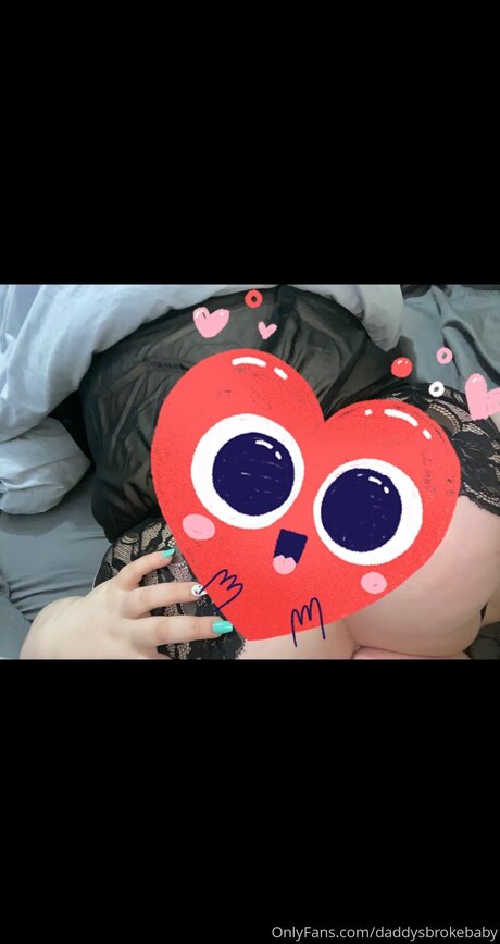 Daddysthickbabygirl セックス女優 画像