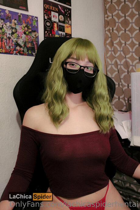 Lachicaspiderhentai モデル 写真