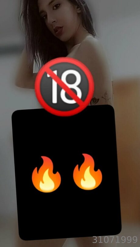 コスプレ ヘンタイ オンリーファンズ HD 写真