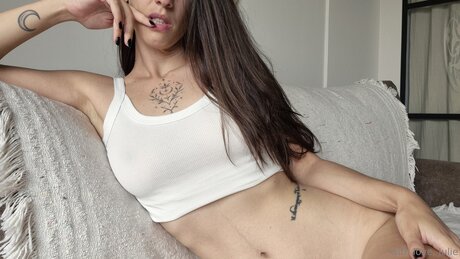 Missyjuliette 裸のスター 画像