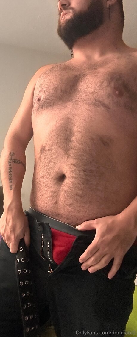 黒檀の熟女オンリーファンズ ベスト 写真