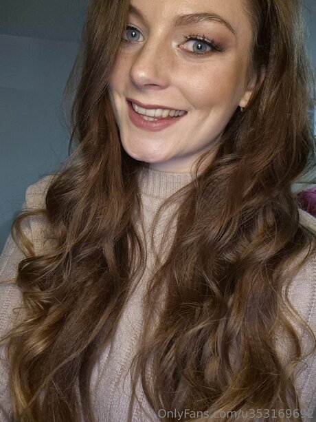 U353169692 ポルノスター 可愛い 写真