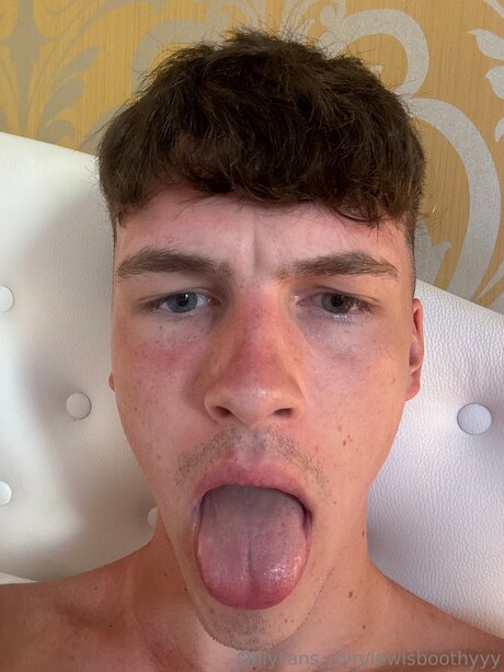 Lewisboothyvip 無料モデル 画像