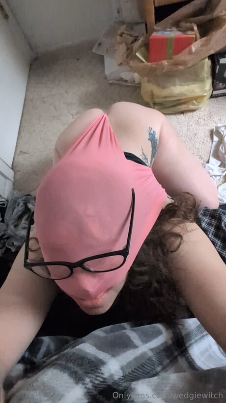 エクストリームオンリーファン セクシーヌード 写真