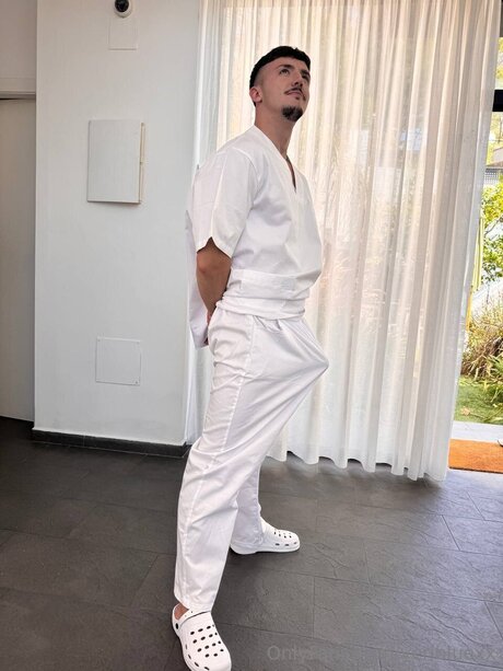 Yeribluexx ポルノスター 高品質 写真