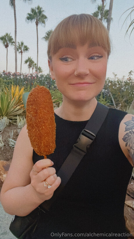 Alchemicalreaction ポルノスター 独占 アーカイブ