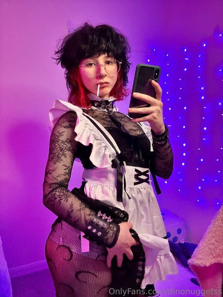 金髪の筋肉オンリーファンズ ポルノ 写真