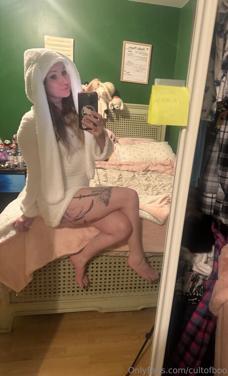 Cultofboo 可愛いモデル 写真