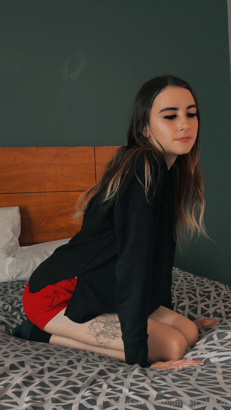 Amberralexx 高品質モデル 画像