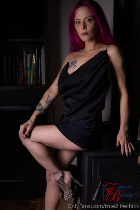 True2lifechick 無料のポルノスター ギャラリー