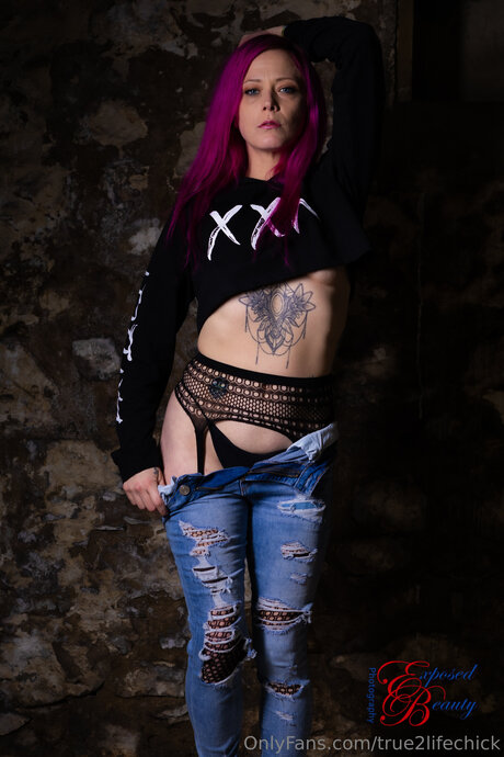 巨乳アマチュアオンリーファンズ ヌード 写真