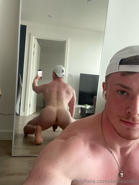 Fit Davie ポルノスター 画像