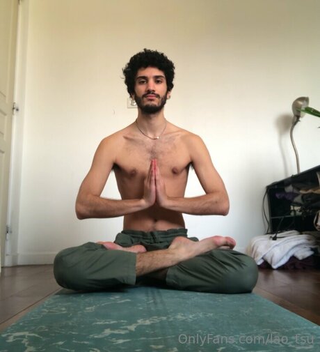 Lao Tsu アートモデル 写真