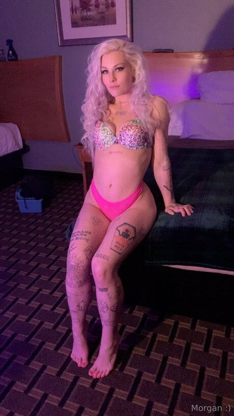 Morgylovesyou ポルノモデル 画像