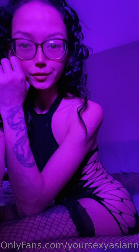 Yoursexyasiannextdoor プロフィール写真