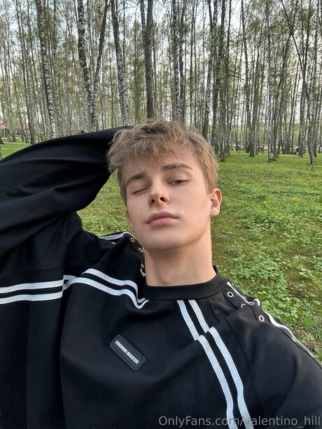 Valentino Hill ポルノスター ヌード ギャラリー