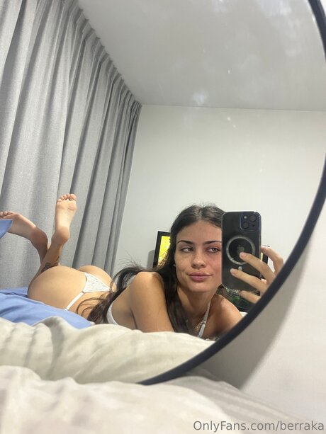 Berraka 女優 画像