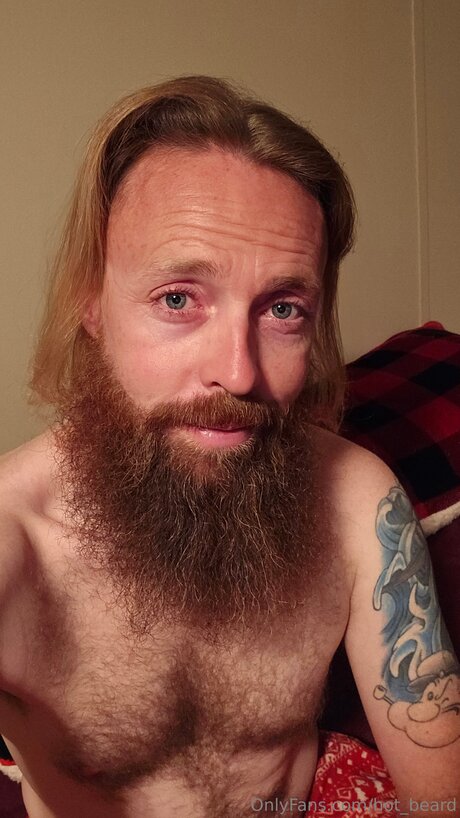 Hot Beard ポルノ女優 画像