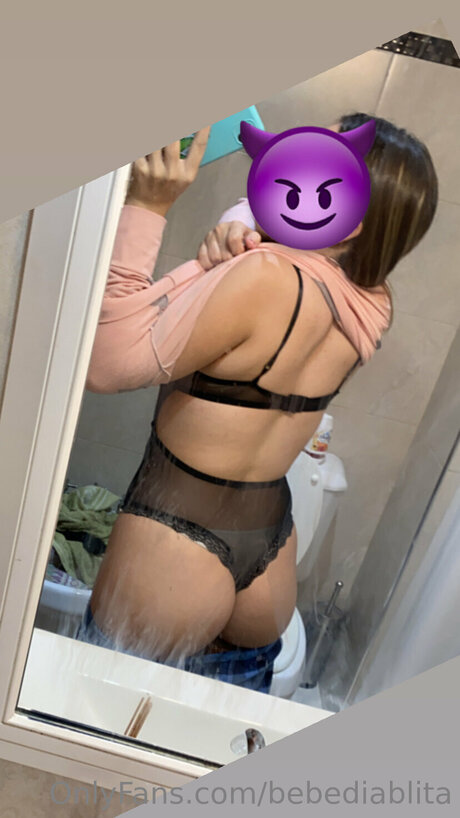 アジア人のフェラチオ オンリーファンズ ホットセックス 画像