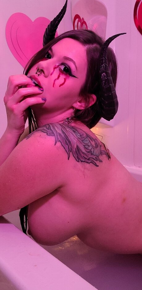 Lady Albedo 96 限定スター 画像