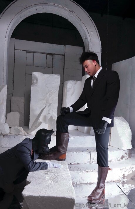 I Am Leeg 高品質女優 写真