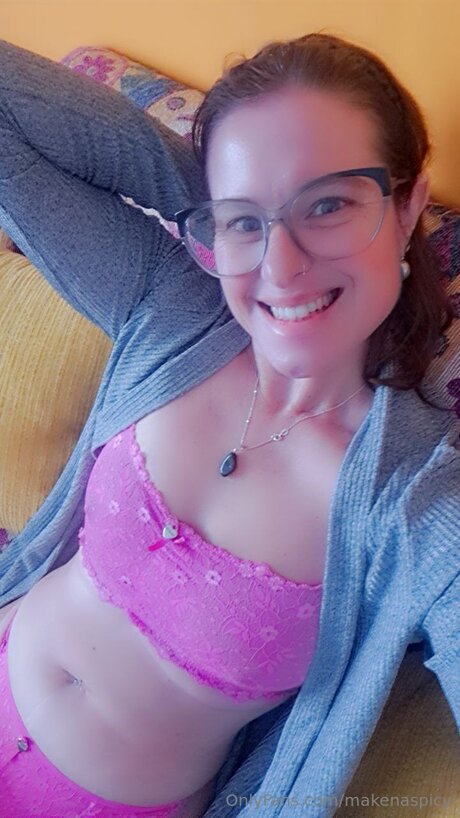 Makenaspicy 高品質モデル ギャラリー